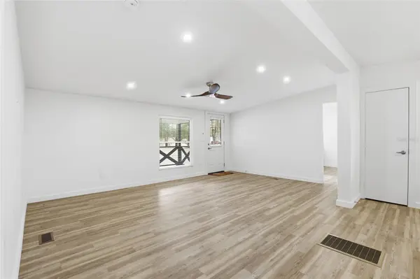 9024 SW 104TH TER, Gainesville, FL 32608