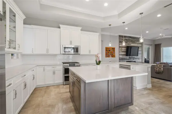 5003 TOBERMORY WAY, Bradenton, FL 34211