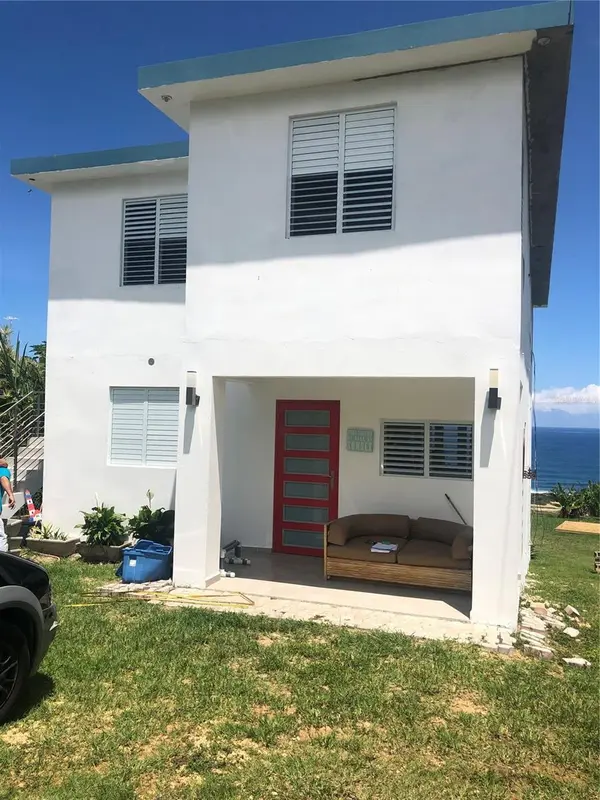 10 CORCHADO, Isabela, PR 00662