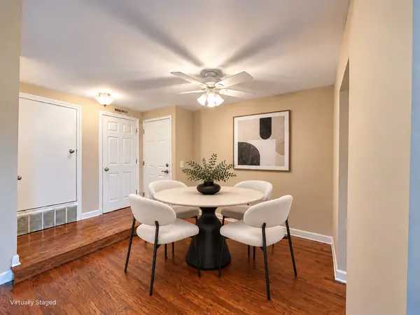 6820 Joliet RD #9, Indian Head Park, IL 60525