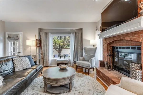 2423 N Vinegate, Wichita, KS 67226