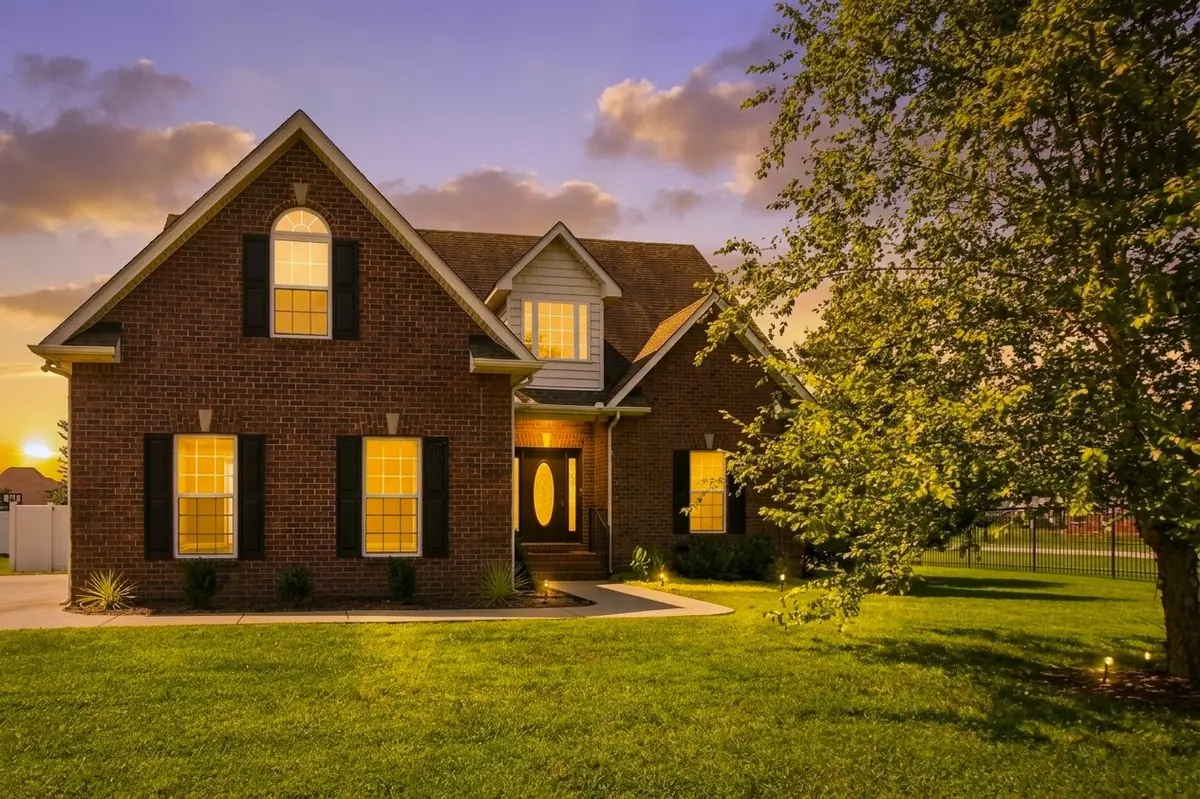 3433 Genoa Dr, Murfreesboro, TN 37128