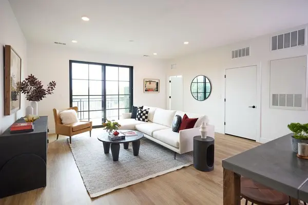 4315 S Congress Ave #410, Austin, TX 78745