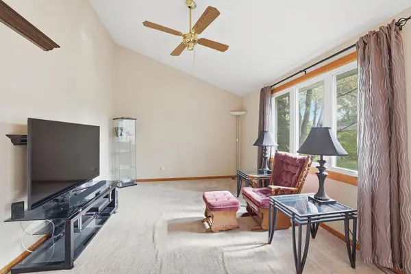 4071 99th AVE NE, Circle Pines, MN 55014