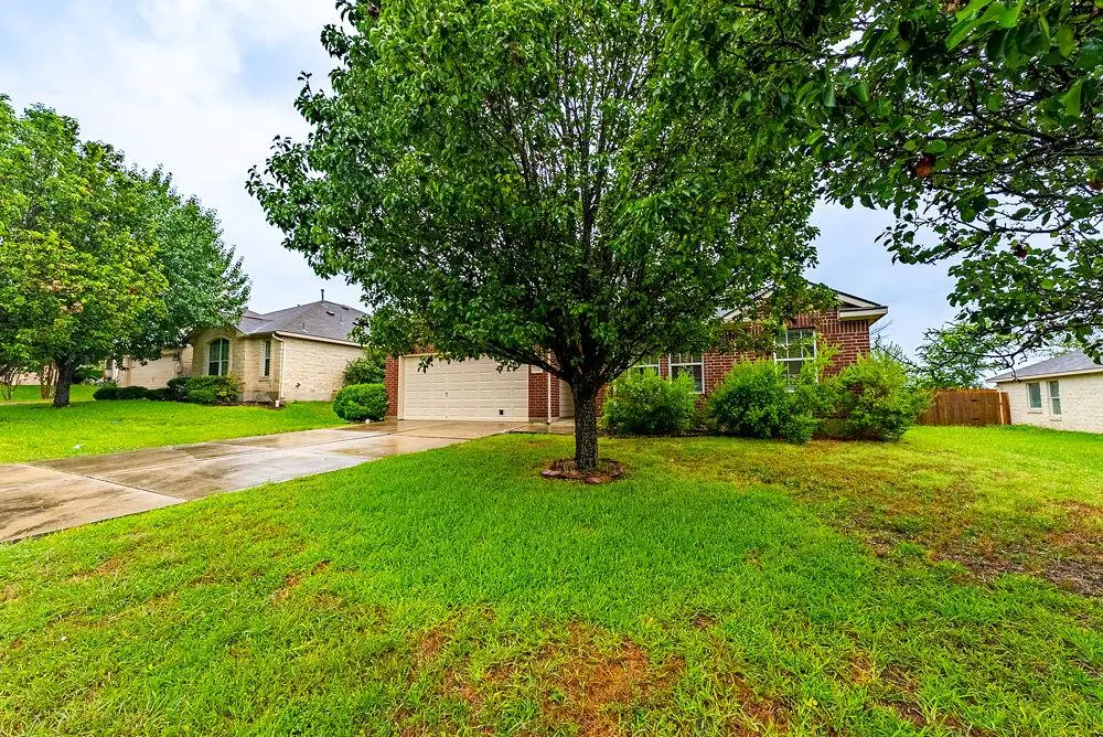 157 Redwood DR, Kyle, TX 78640