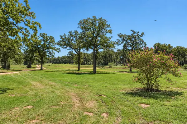 1208 Jeddo RD, Rosanky, TX 78953