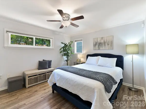 423 W 8th ST #78, Charlotte, NC 28202
