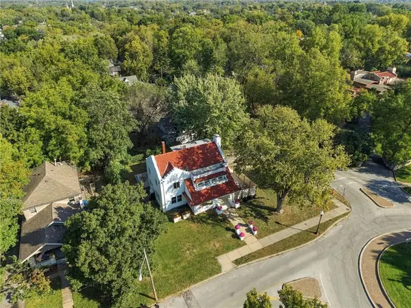 2202 Everett AVE, Kansas City, KS 66102