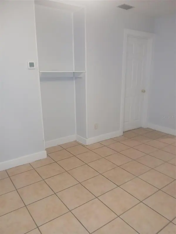 4262 3RD AVE N, St Petersburg, FL 33713
