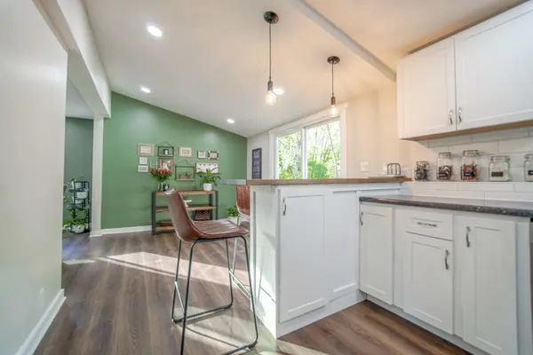 26316 W Rollins RD, Ingleside, IL 60041