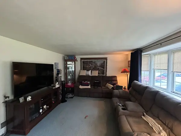 103 W Catalina DR, Washington, IL 61571