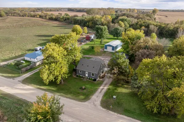 53499 255th ST, Austin, MN 55912