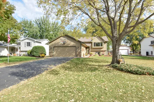 11558 Xylon AVE N, Champlin, MN 55316