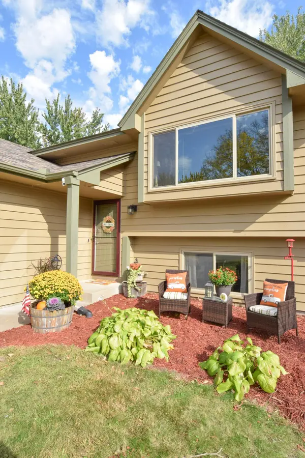 11558 Xylon AVE N, Champlin, MN 55316