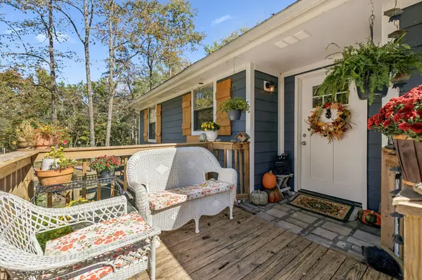 2896 Lower Walkers Creek Rd, Goodlettsville, TN 37072