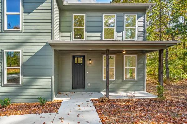 10022 Forest Lane, Bon Aqua, TN 37025