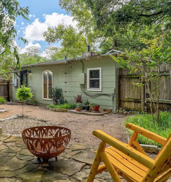 301 Pecan DR #2, Austin, TX 78753