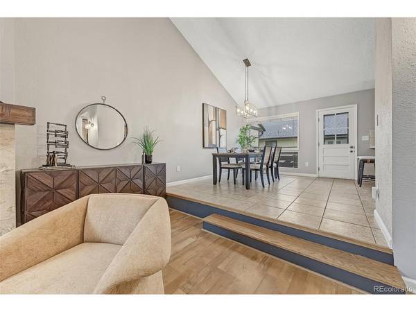 1154 S Newland, Lakewood, CO 80232