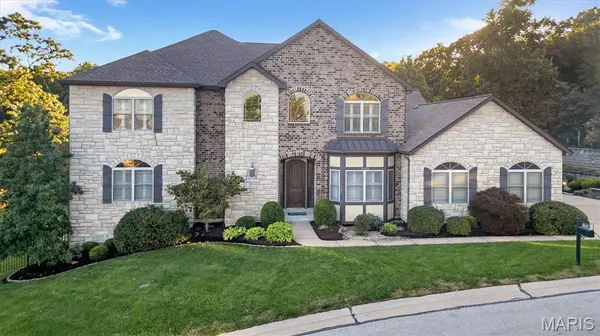 16620 Wycliffe Place DR, Wildwood, MO 63005