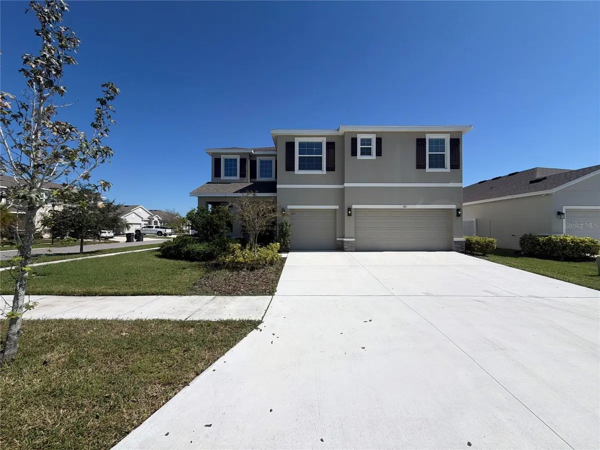 585 BARRIER REEF ST, Ruskin, FL 33570