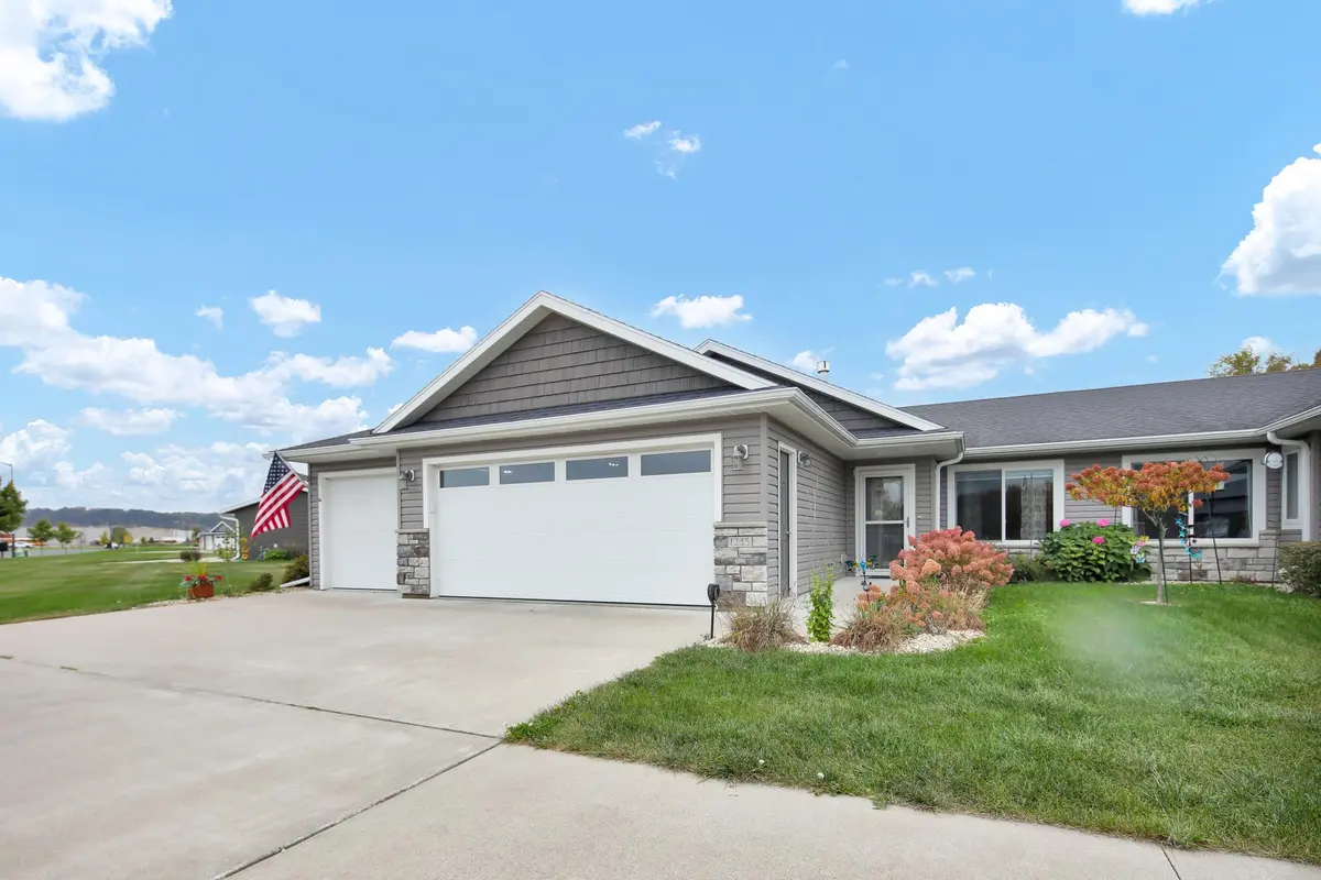 1235 N 10th ST, Lake City, MN 55041