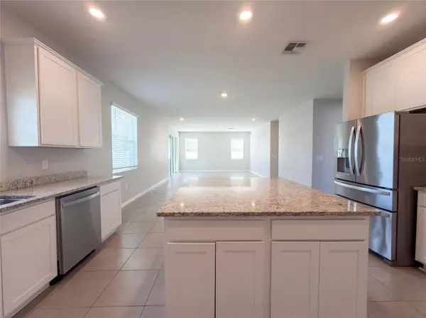 585 BARRIER REEF ST, Ruskin, FL 33570