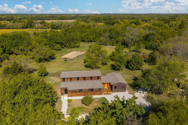 5297 SW 96th St, Augusta, KS 67010