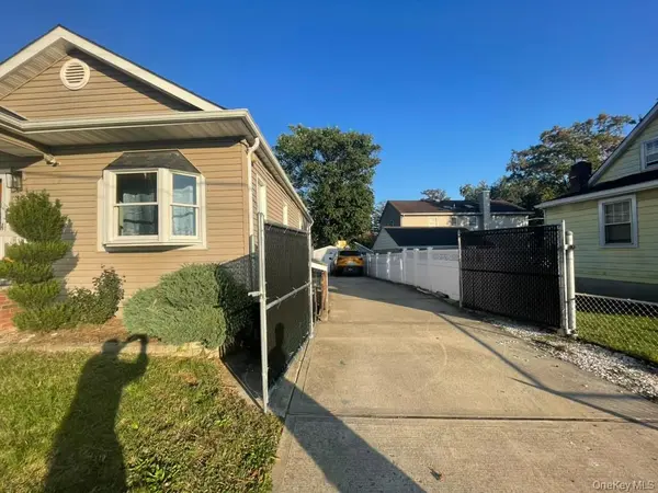 353 Benson AVE, Elmont, NY 11003