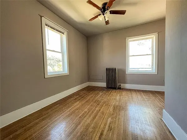 403 2nd ST NW, Austin, MN 55912
