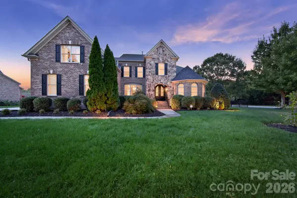 5017 Autumn Blossom LN, Waxhaw, NC 28173