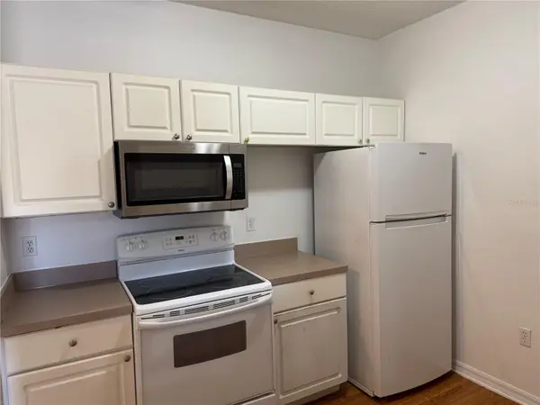 5518 METROWEST BLVD #207, Orlando, FL 32811