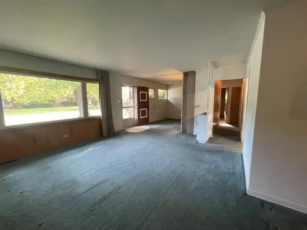 1028 Midway RD, Northbrook, IL 60062