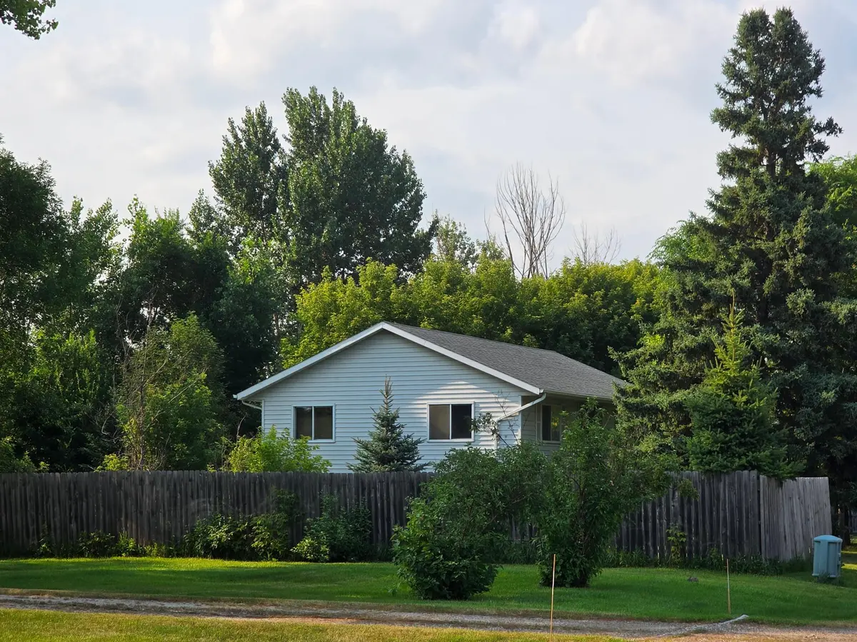 109 Andrews AVE S, Glyndon, MN 56547