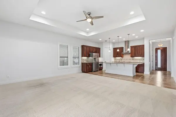 1013 Sue Ann Rose DR, Austin, TX 78717