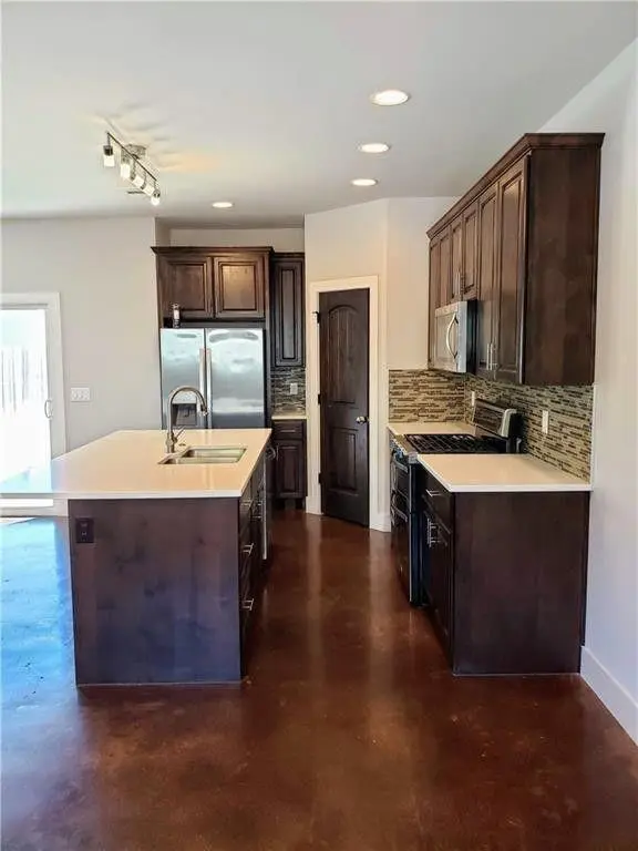 1125 Walton LN #C, Austin, TX 78721