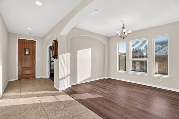 401 Daniel XING, Liberty Hill, TX 78642