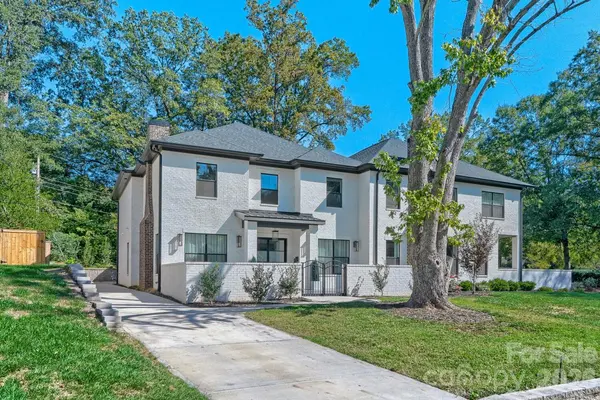 1329 Bywood LN, Charlotte, NC 28209