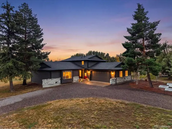 1866 Mountain View, Erie, CO 80516
