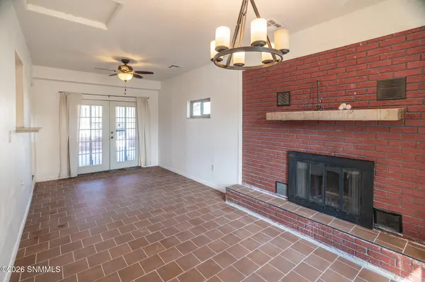 2400 S Solano DR, Las Cruces, NM 88001