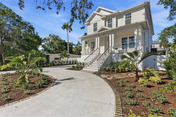 822 SNELL ISLE BLVD NE, St Petersburg, FL 33704