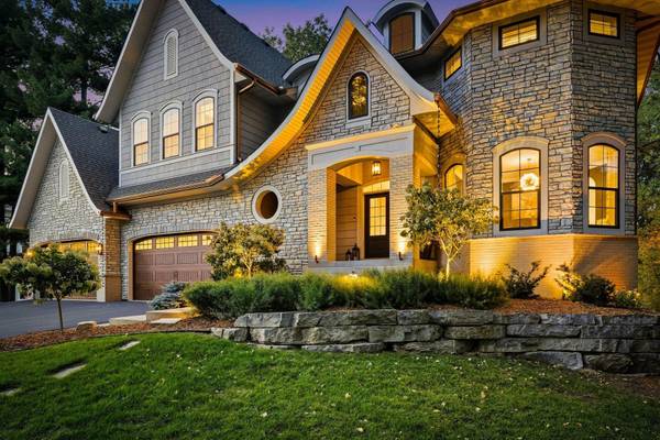 3784 Wescott CIR, Eagan, MN 55123