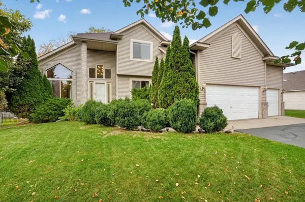 9337 Austrian Pine AVE N, Brooklyn Park, MN 55443