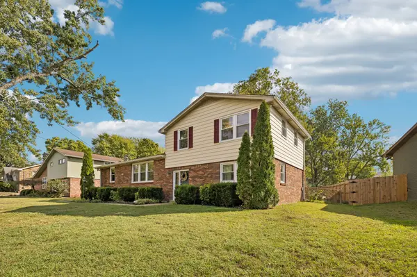 633 Vivian Dr, Nashville, TN 37211
