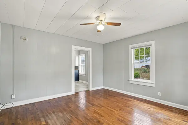 310 W Lawrence ST, Marionville, MO 65705
