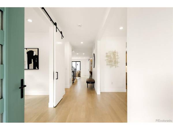 4427 Zuni, Denver, CO 80211