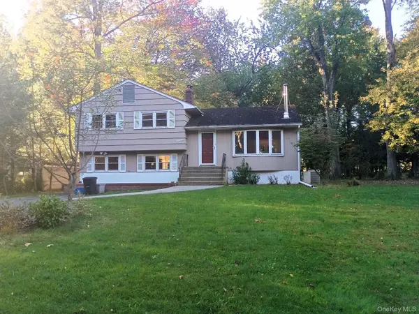 15 oak RD, New City, NY 10956
