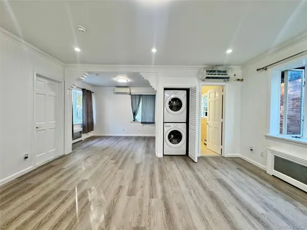 3357 164th ST #Floor 1, Flushing, NY 11358