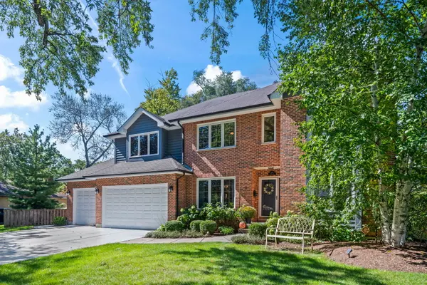 1216 N Yale AVE, Arlington Heights, IL 60004