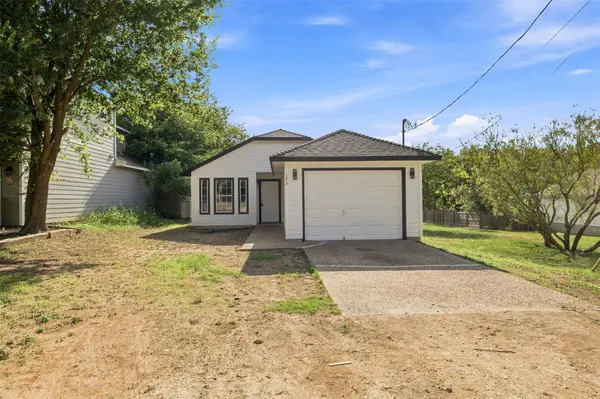 123 Hawea LN, Bastrop, TX 78602