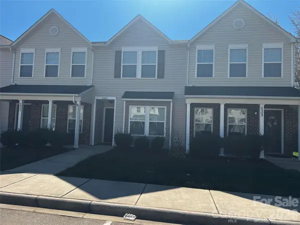 4907 Potter RD, Matthews, NC 28104